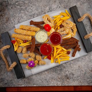 Асорті із закусок фрі 