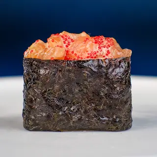 Гункани з норвезьким лососем слабосолоний  (80г)