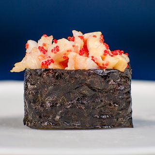 Гункани з тигровою креветкою (80г)