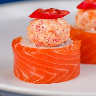 Рол Умі (370г)