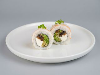 Рол із креветкою та трюфельним соусом (360гр)