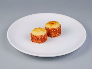 Запечений рол з копченим сиром, лососем і тунцем (310г)