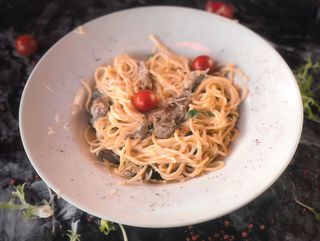 Карбонара фірмова з телятиною (150г)