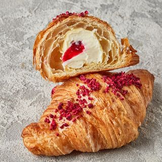 Круасан Малина-Маскарпоне