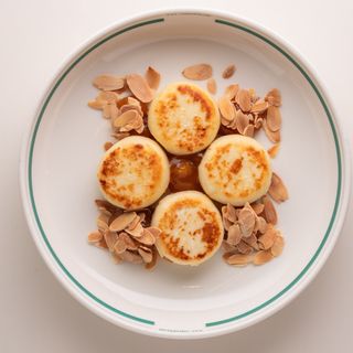 Сирники з абрикосовим джемом 250г