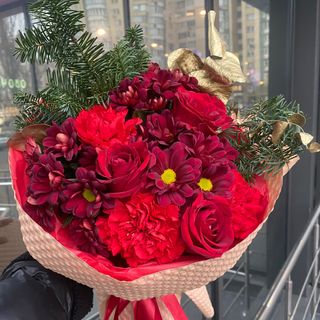 Букет квітів «Есмеральда»