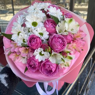 Букет квітів «Квітучий гай»