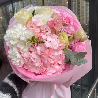 Букет квітів «Гортензія Розе»