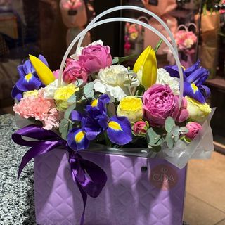 Квіти в кошику «Дофамін»