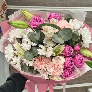 Букет квітів "Альстра"