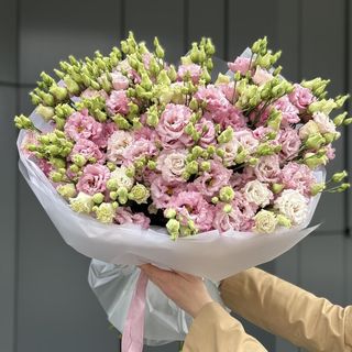 Букет із 25 рожевих еустом