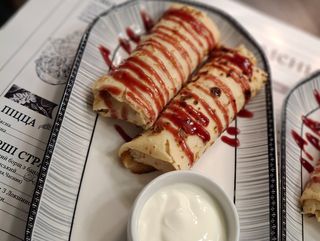 Млинці по-домашньому з сиром