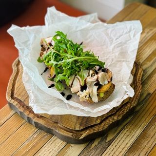 Брускета з індичкою sous vide (260гр)