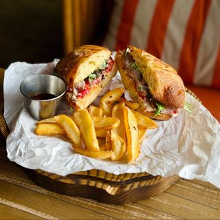 Сендвіч з ростбіфом (400г)