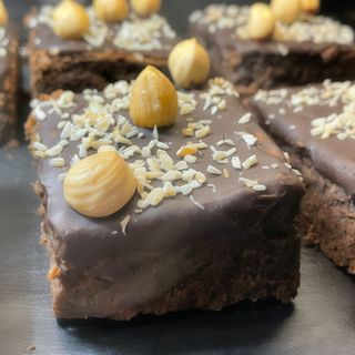 Брауні з фундуком 80г