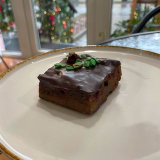 Брауні вишня