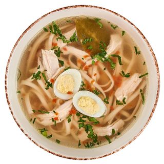 Курячий суп з локшиною