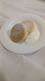 Сирники зі сметанкою (130/40г)