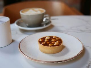 Тарт фундук-карамель (120г)