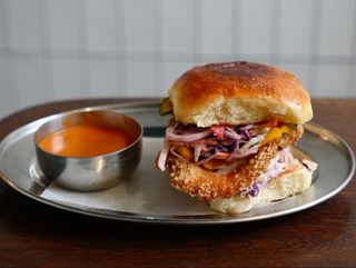 Бургер з хрусткою куркою