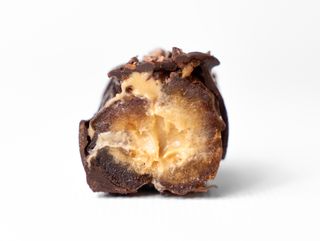 Фінік з кеш’ю пастою