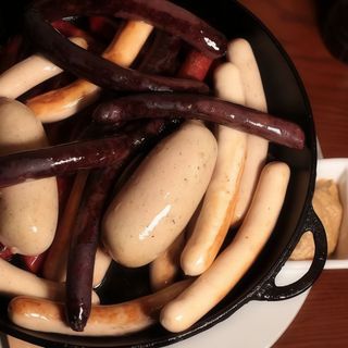 Ковбаски білі (свинні) (400г)