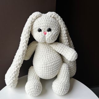 Зайка велика біла