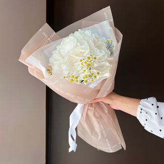 Ніжний квітковий комплімент