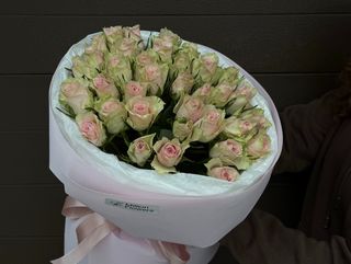 Букет №37 35 шт Пінк Атена