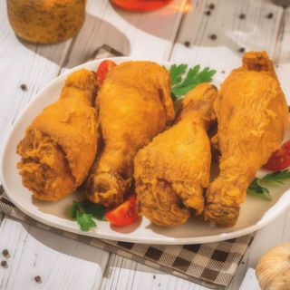 Комбо меню ( гомілки курячі та картопля по селянськи)