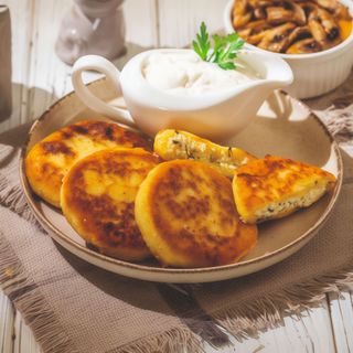 Зрази картопляні з сиром та кропом (320 г)