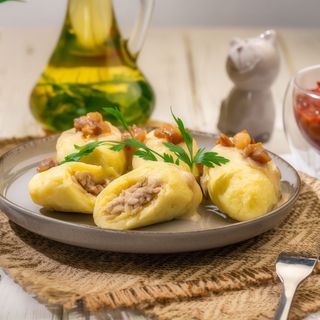 Кнедлі картопляні з м'ясом 255 г.