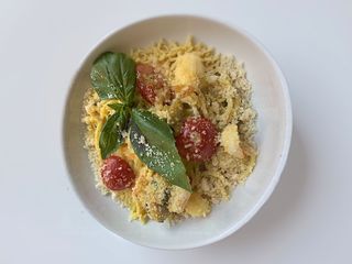 Спагеті з морепродуктами та кукурудзяним соусом (250г)