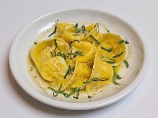 Равіолі 4 Сири з трюфельним медом 