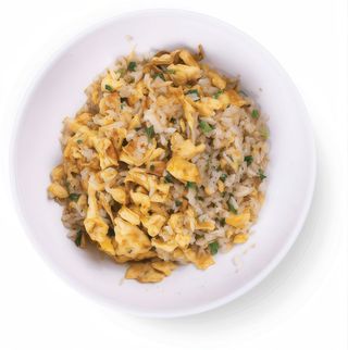 Рис з кунжутним маслом та яйцем (215 г)