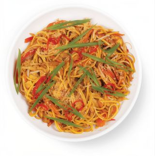 Локшина яєчна з овочами (310 г)