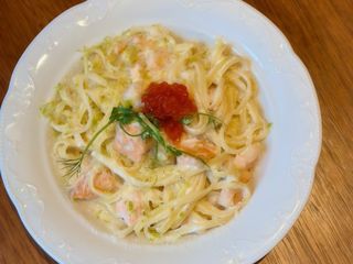 Паста з лососем та креветкою (270г)