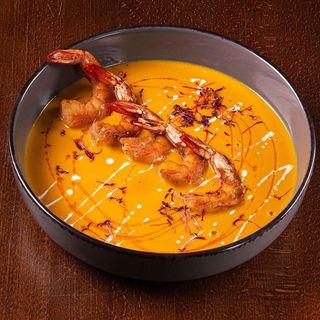 Крем-суп з гарбуза та креветками