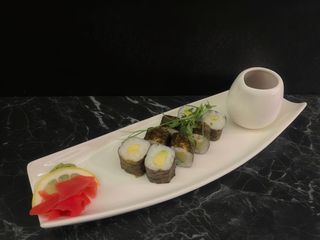 Макі Авокадо (110г)