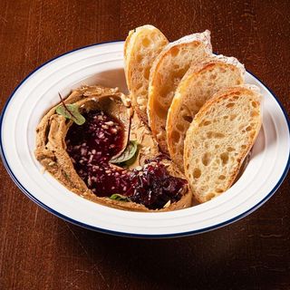 Пате у вершковій глазурі з цибулевим конфітюром (210 г)