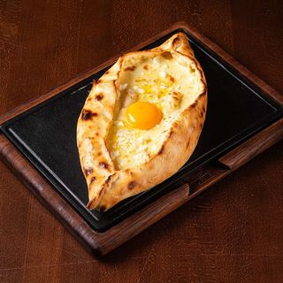 Хачапурі по-Аджарськи