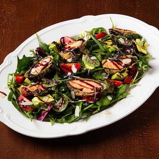 Теплий з лососем у темпурі