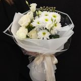 Міксований букет в білих кольорах