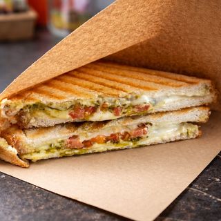 Сандвіч "Капрезе"