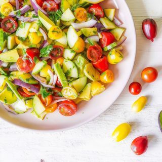 Мексиканський овочевий салат стандарт (270г)