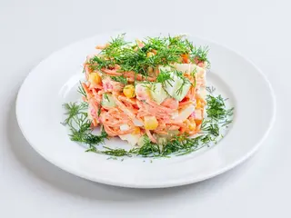 Салат Крабов'є стандарт (290г)