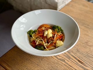 Паста удон з овочами