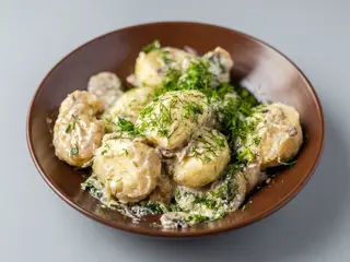 Галушки з мясом
