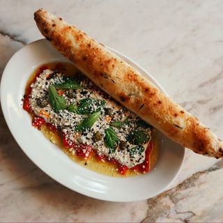 ПЕЧЕНІ ПЕРЦІ З БРИНЗОЮ (240г)