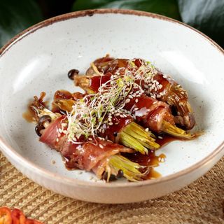 Енокі-роли з беконом 120 г